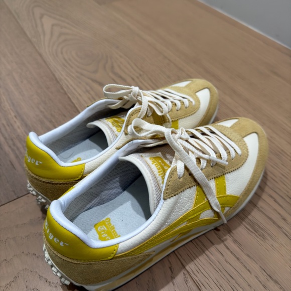 Onitsuka Tiger by Asics Shoes - Onitsuka Tiger EDR 78 in Yellow and White / Ivory Mustard